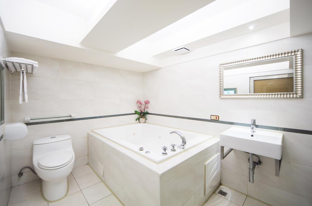 Milord Boutique Hotel Kaohsziung Kültér fotó